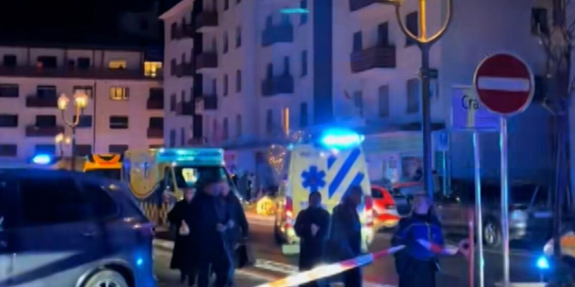 Witness Describes Scene of Chaos as Escapees Tried to Flee Packed Bar Fire