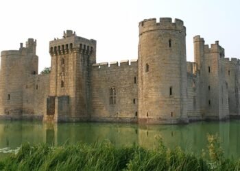 history of cinematic storytelling structures