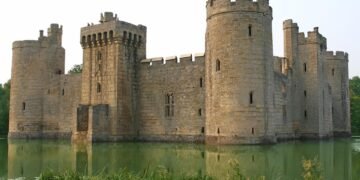 history of cinematic storytelling structures