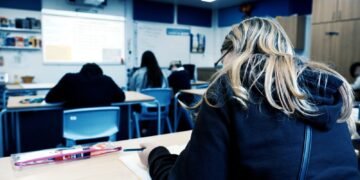 £6bn Financial Gap Poses Risks to Future of Children's Services in Britain