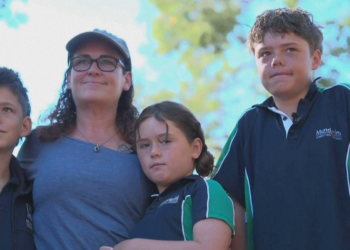 Australian Boy, 13, Swims Four Hours to Rescue Family from Sea Drift