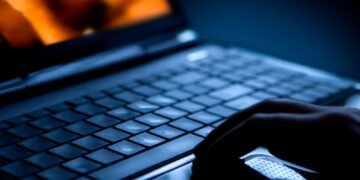 Australian Man Charged with Child Abuse After Allegedly Grooming 459 Victims Online