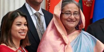 Bangladesh Sentences Former PM and Niece to Jail in Corruption Case
