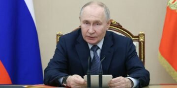 Epstein Expresses Desire to Meet Putin Despite Controversial Past