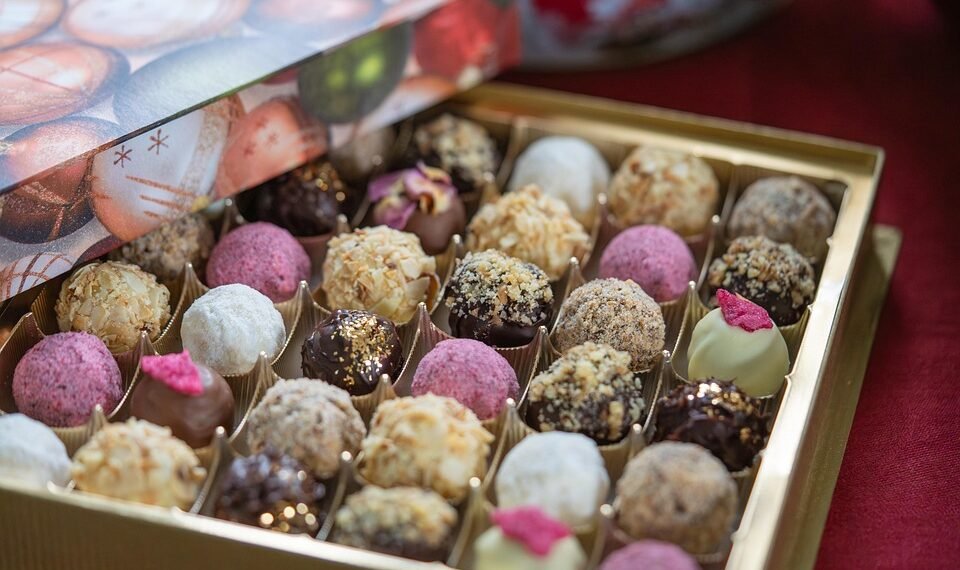 how comedy films changed from silent era to present