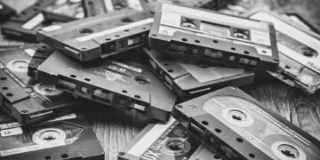 how magnets and magnetic fields work