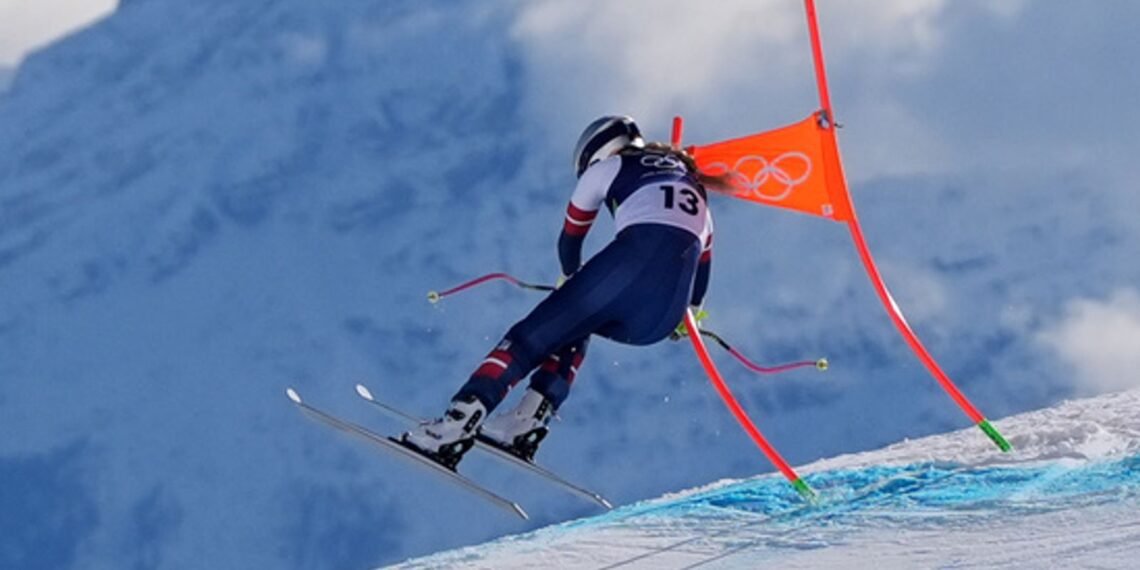 Lindsey Vonn Falls Short in Downhill Final at Winter Olympics