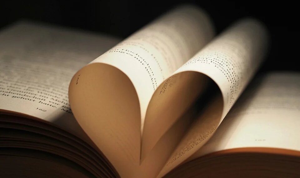 storytelling symbolism in classic films