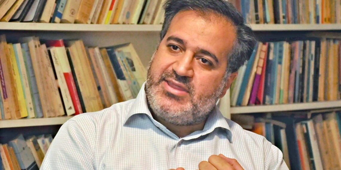 Oscar-Nominated Screenwriter Detained in Iran Following Government Criticism