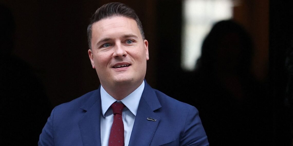 Read Full Messages Between Wes Streeting and Mandelson on Political Matters