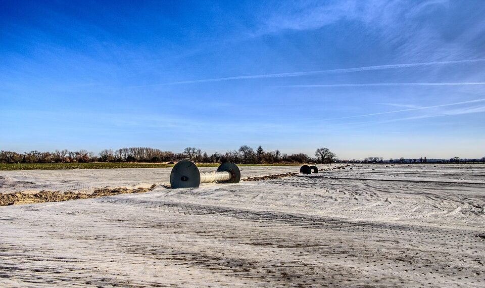 role of firewalls in cyber protection