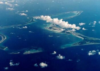 Trump Reluctantly Endorses Starmer's Chagos Agreement in Political Shift