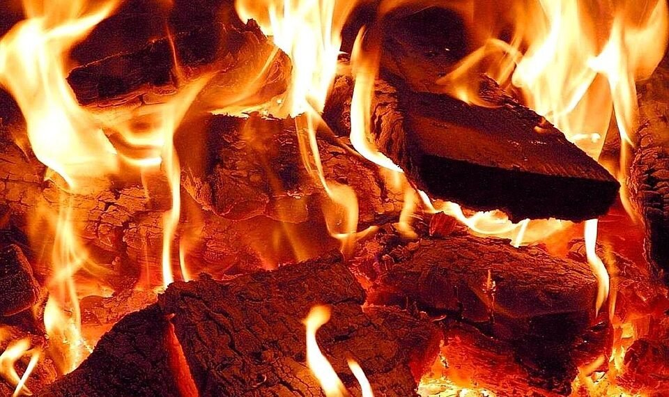 what is fossil fuel and how it forms